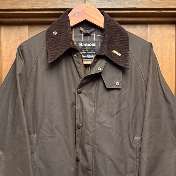 Barbour Classic Beaufort Waxed Jacket - Picture 2 of 14